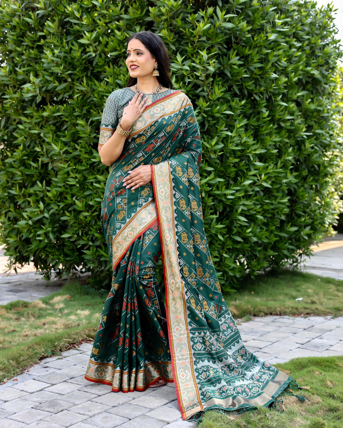 Patola Silk Green Weaving Classic Saree